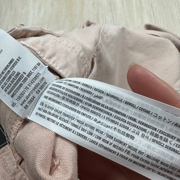 NWT Abercrombie & Fitch Ames Low Rise Slim Boyfriend Y2K Distressed Jeans 26 - Picture 13 of 16